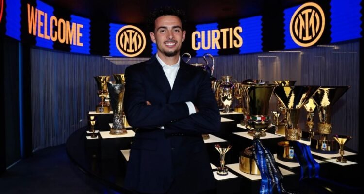 Curtis Jones - Inter Milan - Inggris Inter Milan Ukir Sejarah di Serie A