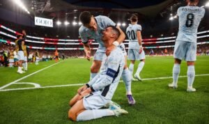 Cristiano Ronaldo - echo Cristiano Ronaldo batal pensiun