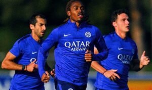 djed spence - inter milan debut djed spence di laga Inter Milan vs Parma